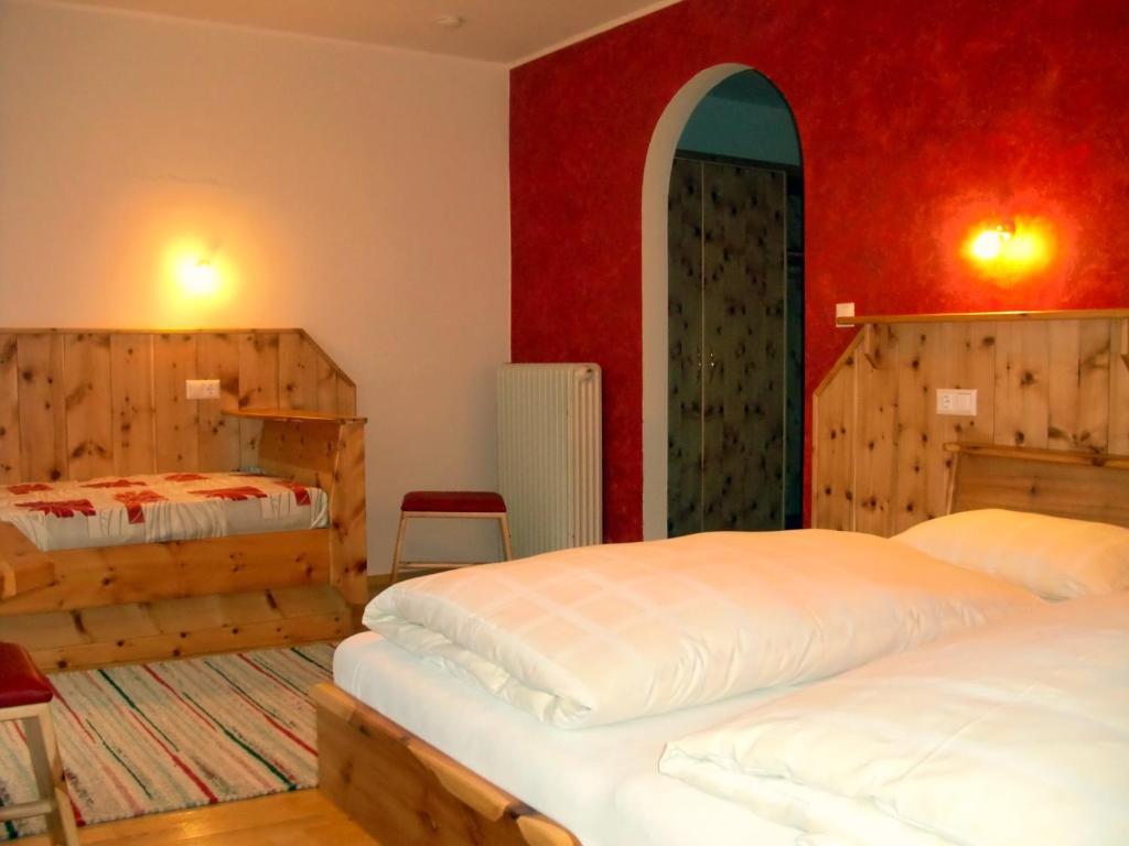 Gasthof Post Krems in Kaernten Стая снимка